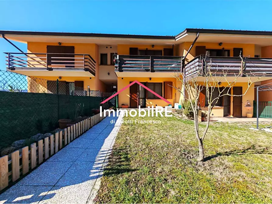 Immagine 46 di Appartamento in vendita  a Canossa