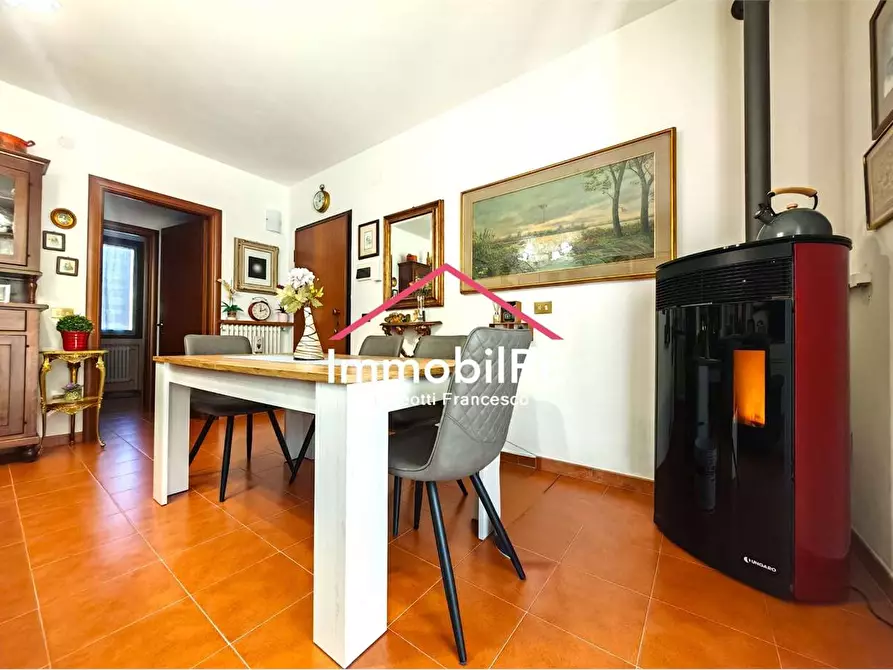 Immagine 11 di Appartamento in vendita  a Canossa