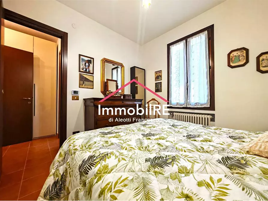 Immagine 41 di Appartamento in vendita  a Canossa