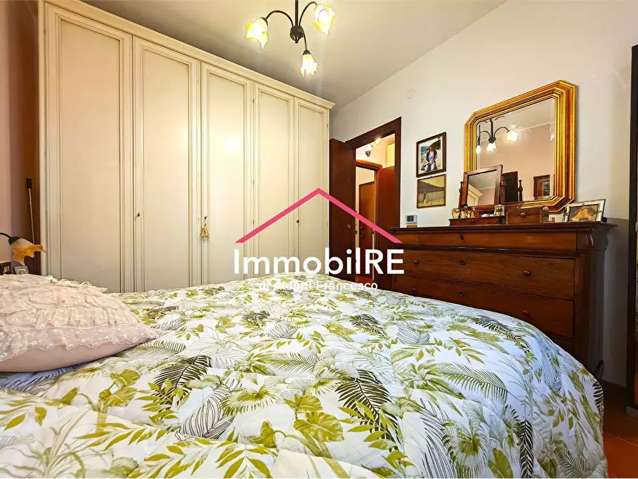 Immagine 39 di Appartamento in vendita  a Canossa