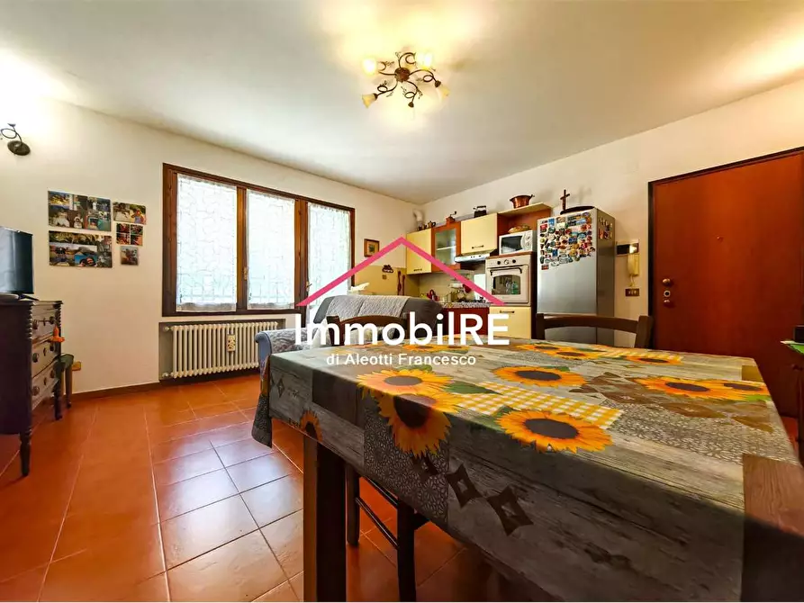 Immagine 25 di Appartamento in vendita  a Canossa