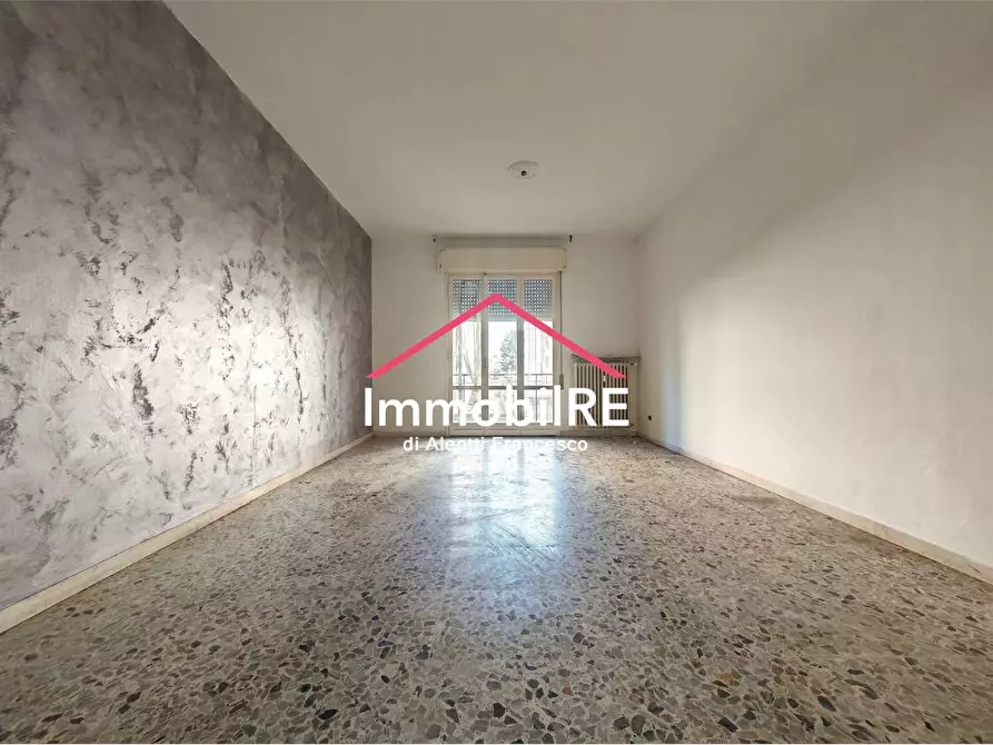 Immagine 4 di Appartamento in vendita  a Reggio Nell'emilia