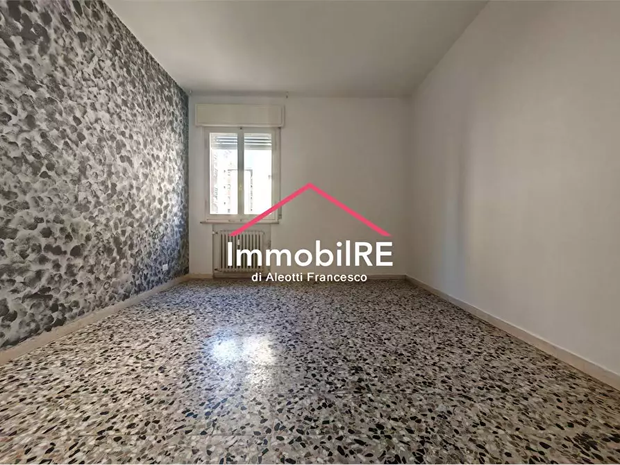 Immagine 21 di Appartamento in vendita  a Reggio Nell'emilia