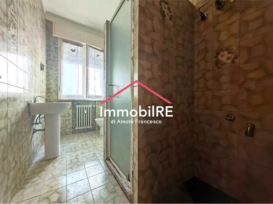 Immagine 27 di Appartamento in vendita  a Reggio Nell'emilia