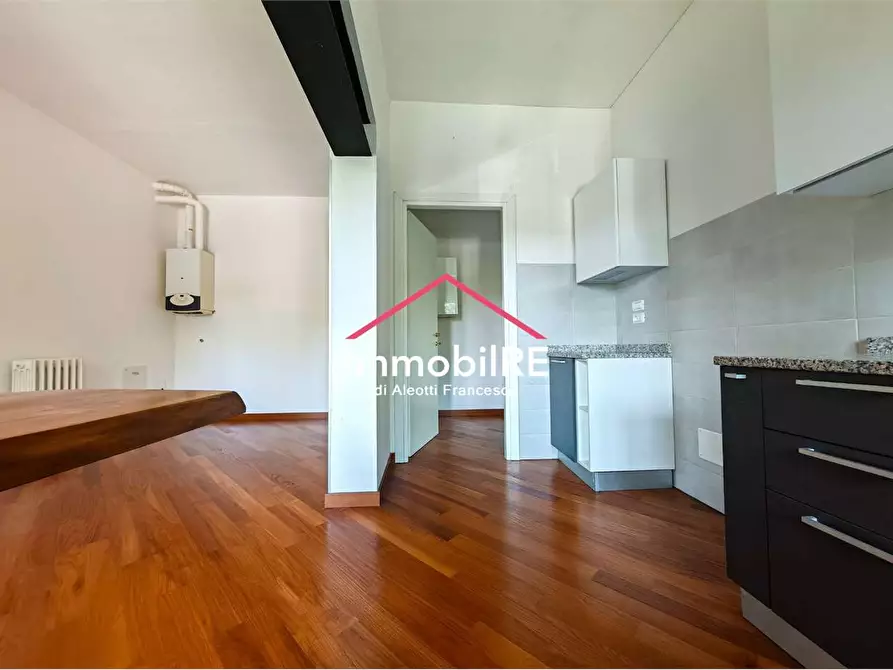 Immagine 16 di Appartamento in vendita  a Quattro Castella
