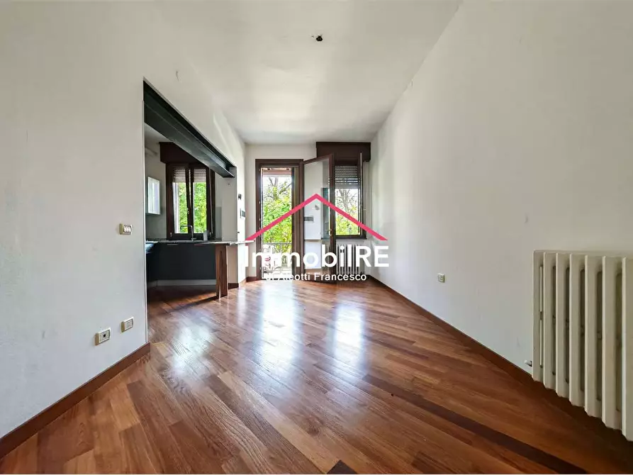 Immagine 7 di Appartamento in vendita  a Quattro Castella