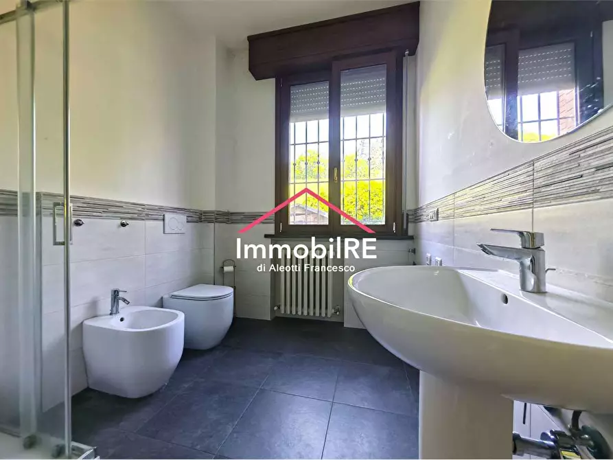 Immagine 27 di Appartamento in vendita  a Quattro Castella