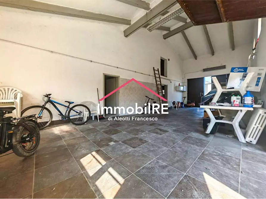 Immagine 44 di Casa indipendente in vendita  a Reggio Nell'emilia