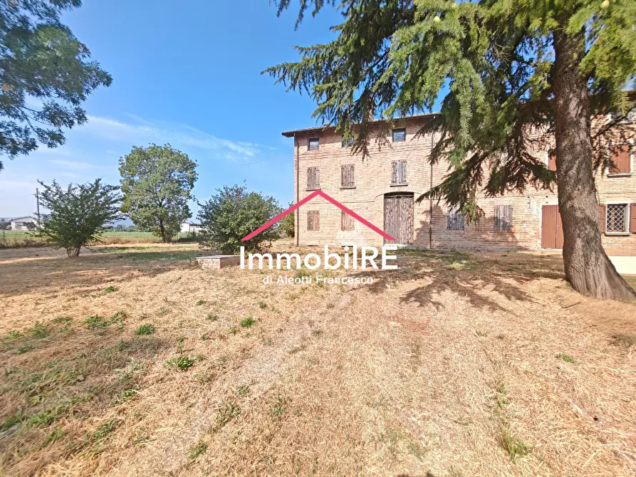 Immagine 2 di Rustico / casale in vendita  a Reggio Nell'emilia
