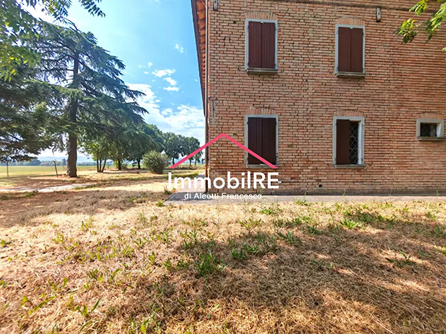 Immagine 10 di Rustico / casale in vendita  a Reggio Nell'emilia