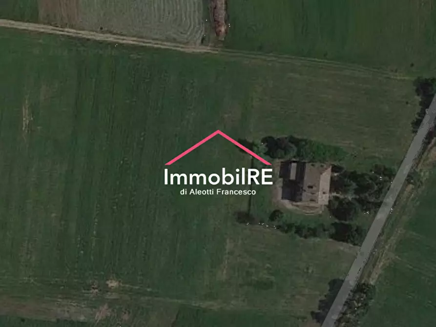 Immagine 43 di Rustico / casale in vendita  a Reggio Nell'emilia