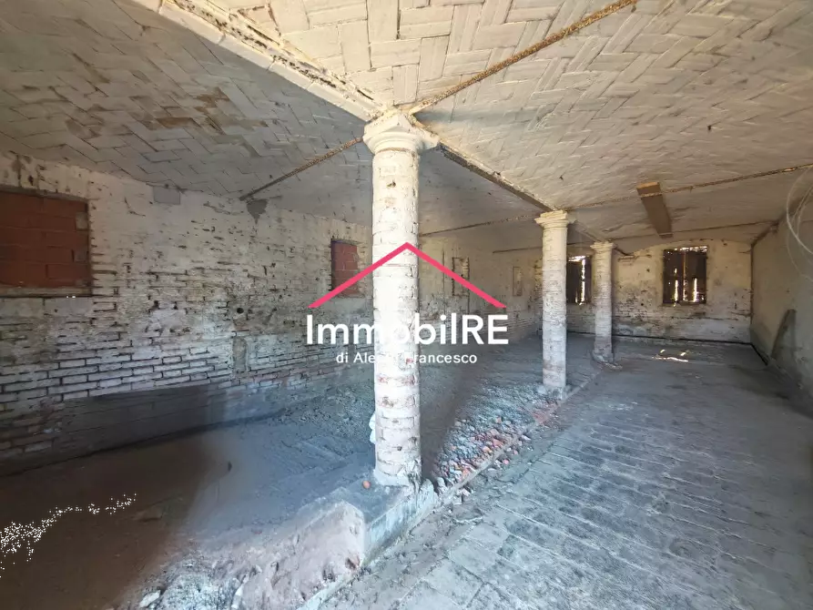 Immagine 20 di Rustico / casale in vendita  a Reggio Nell'emilia