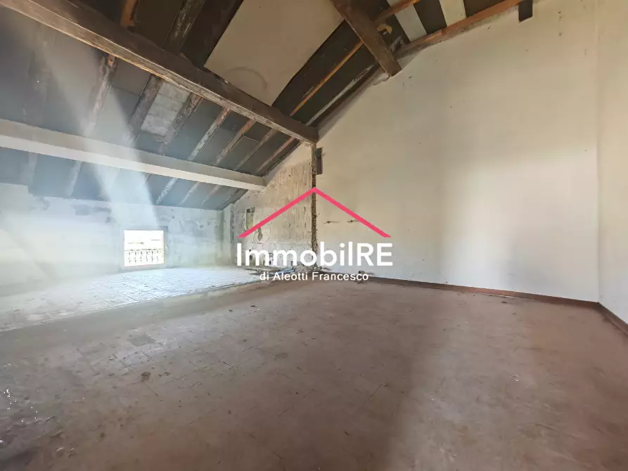Immagine 29 di Rustico / casale in vendita  a Reggio Nell'emilia