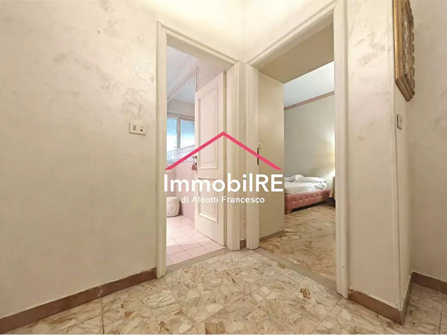 Immagine 24 di Appartamento in vendita  a Reggio Nell'emilia