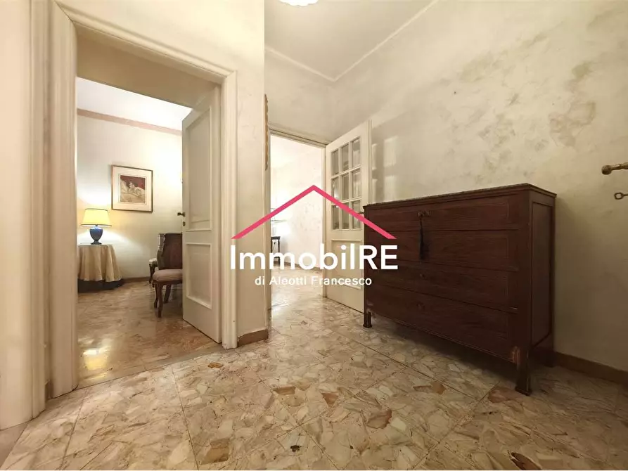 Immagine 29 di Appartamento in vendita  a Reggio Nell'emilia