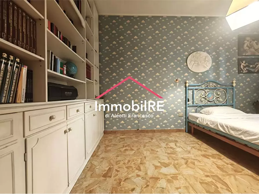 Immagine 19 di Appartamento in vendita  a Reggio Nell'emilia