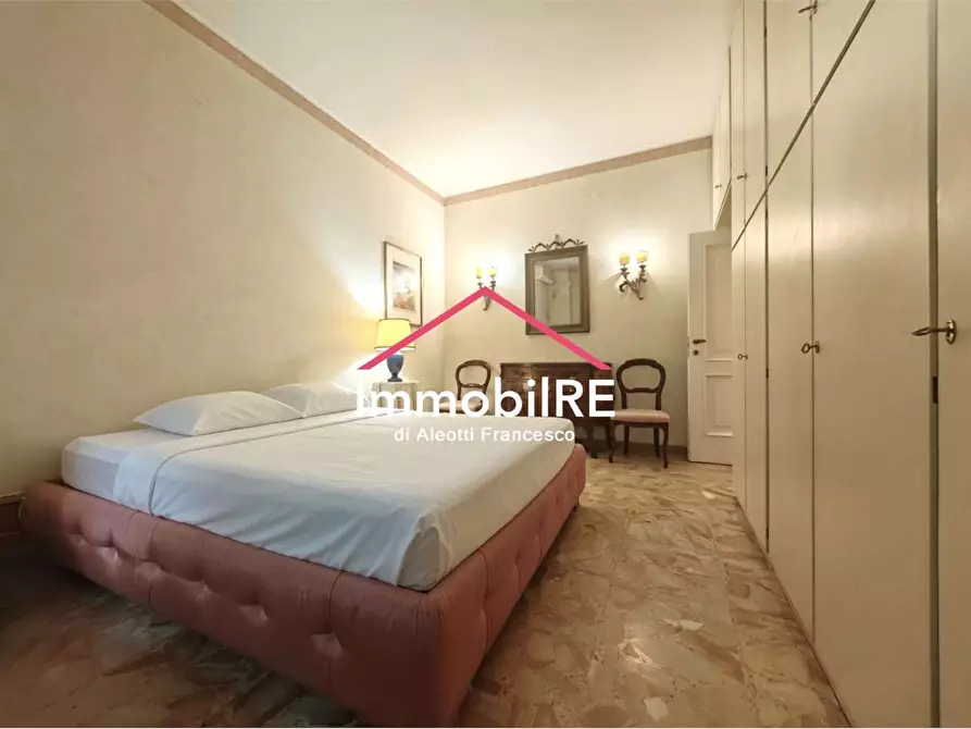 Immagine 32 di Appartamento in vendita  a Reggio Nell'emilia