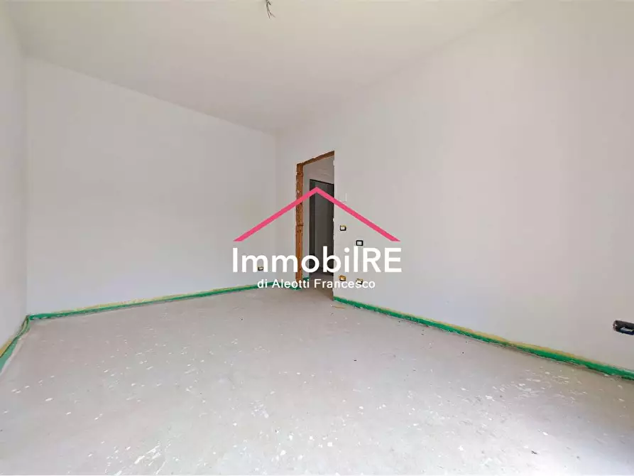 Immagine 20 di Appartamento in vendita  a Reggio Nell'emilia
