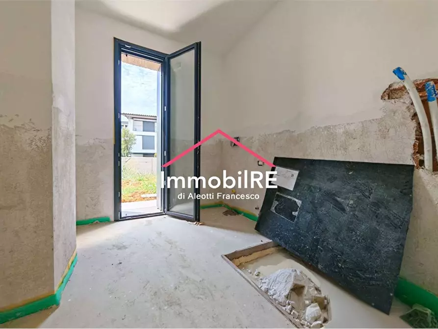 Immagine 23 di Appartamento in vendita  a Reggio Nell'emilia
