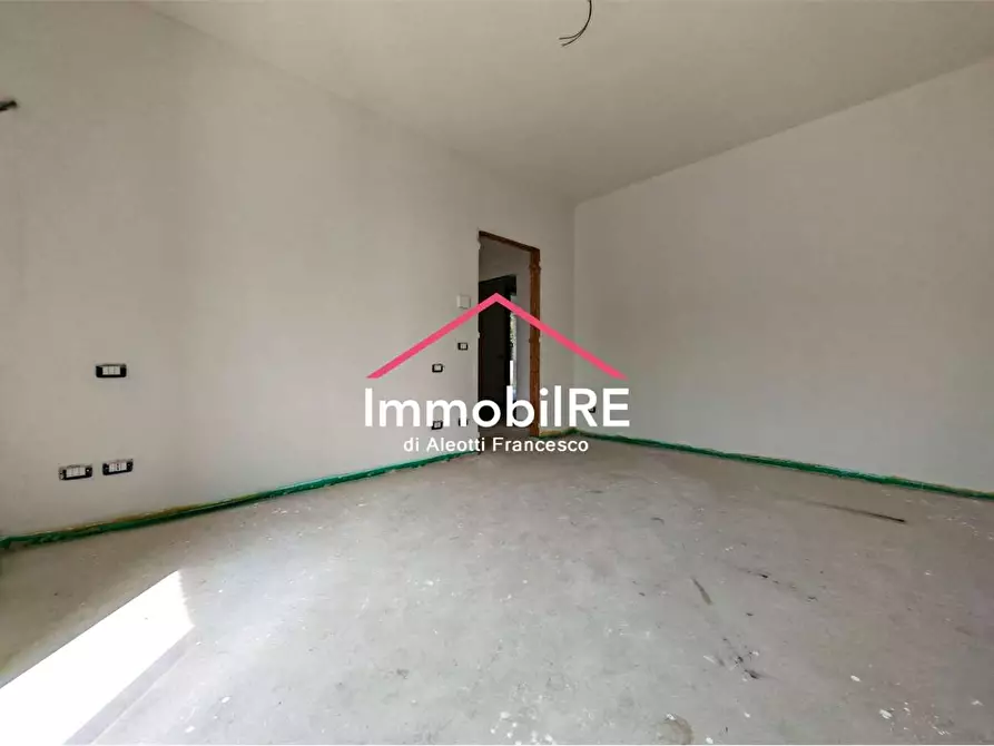 Immagine 28 di Appartamento in vendita  a Reggio Nell'emilia