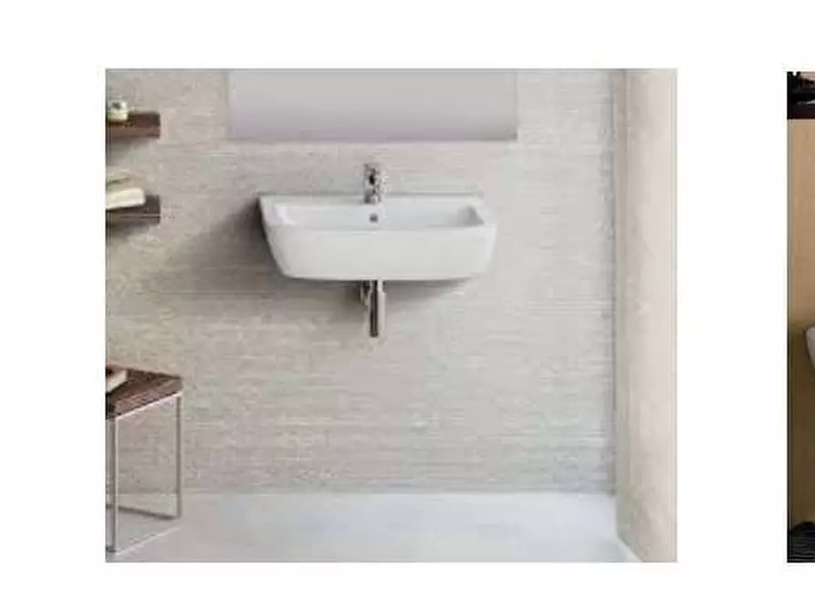 Immagine 22 di Casa bifamiliare in vendita  a Reggio Nell'emilia