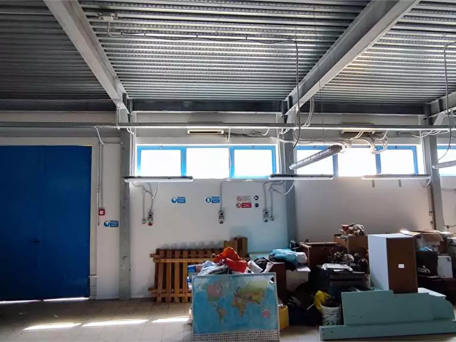 Immagine 1 di Capannone industriale in vendita  in Via Spagna 30 a Collesalvetti