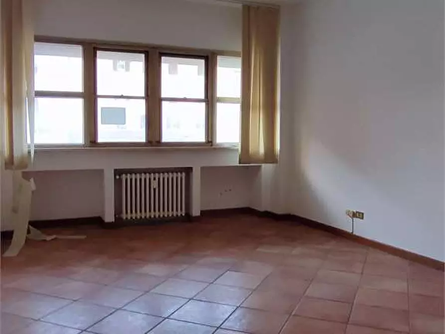 Immagine 6 di Ufficio in affitto  in Scali Olandesi  38 a Livorno