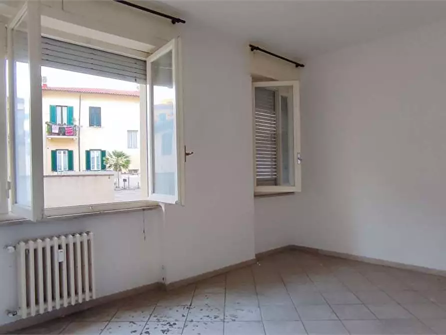 Immagine 10 di Ufficio in affitto  in Scali Olandesi  38 a Livorno