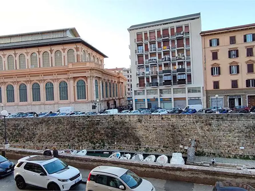 Immagine 17 di Ufficio in affitto  in Scali Olandesi  38 a Livorno