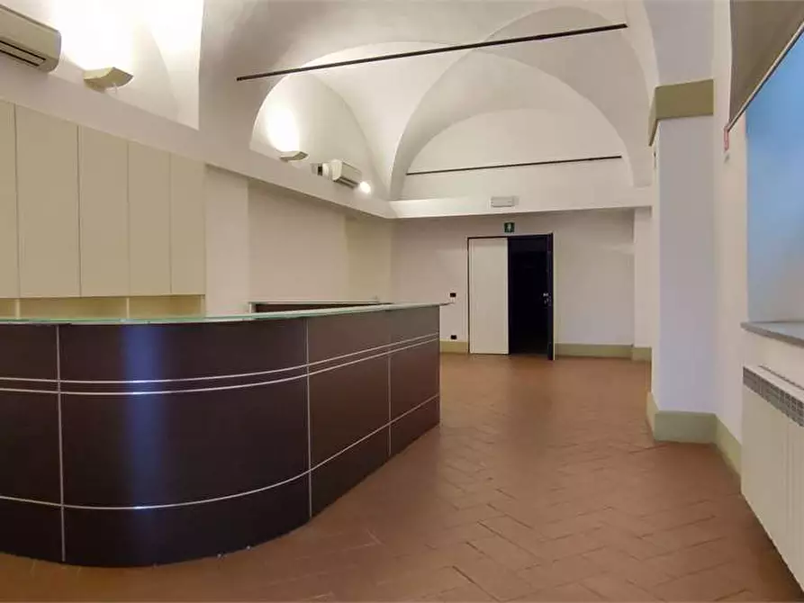 Immagine 3 di Ufficio in affitto  in Via degli Scali della Dogana D'Acqua 30 a Livorno