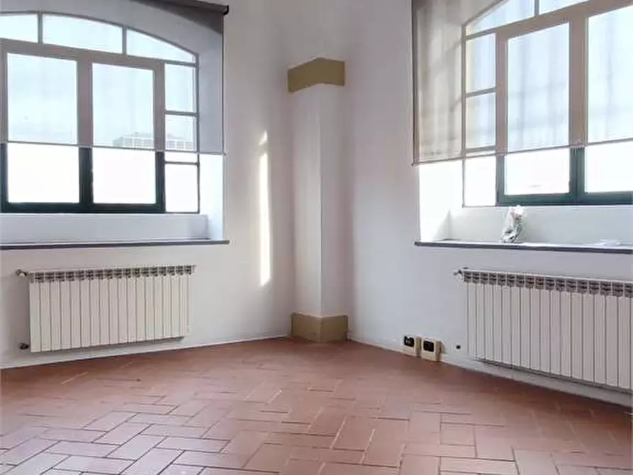 Immagine 4 di Ufficio in affitto  in Via degli Scali della Dogana D'Acqua 30 a Livorno