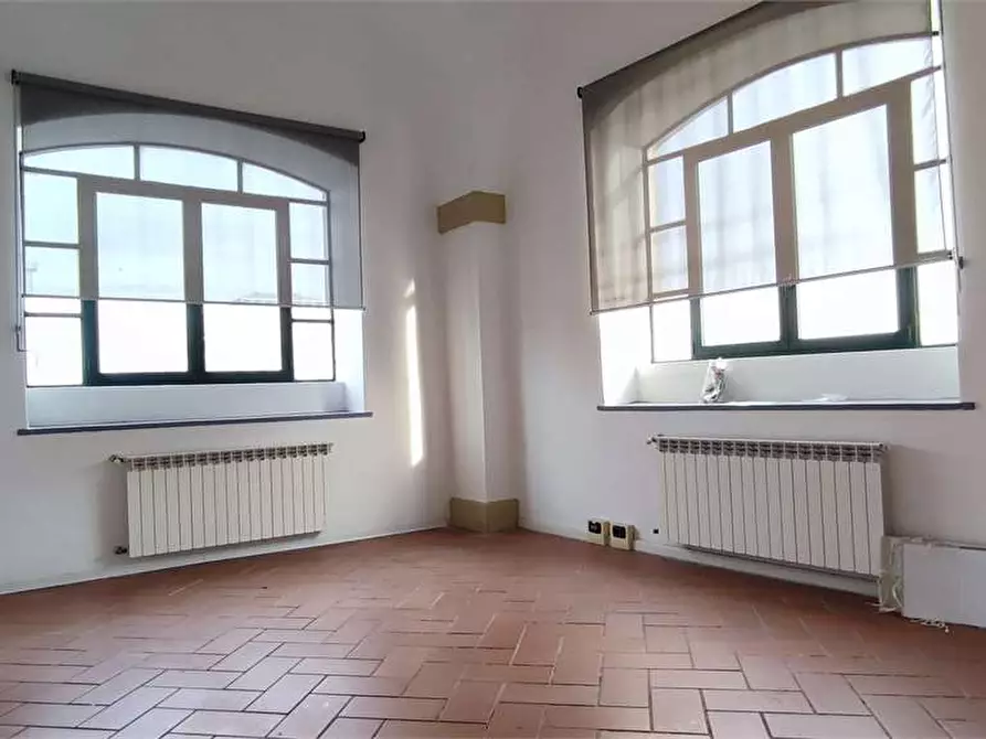 Immagine 5 di Ufficio in affitto  in Via degli Scali della Dogana D'Acqua 30 a Livorno