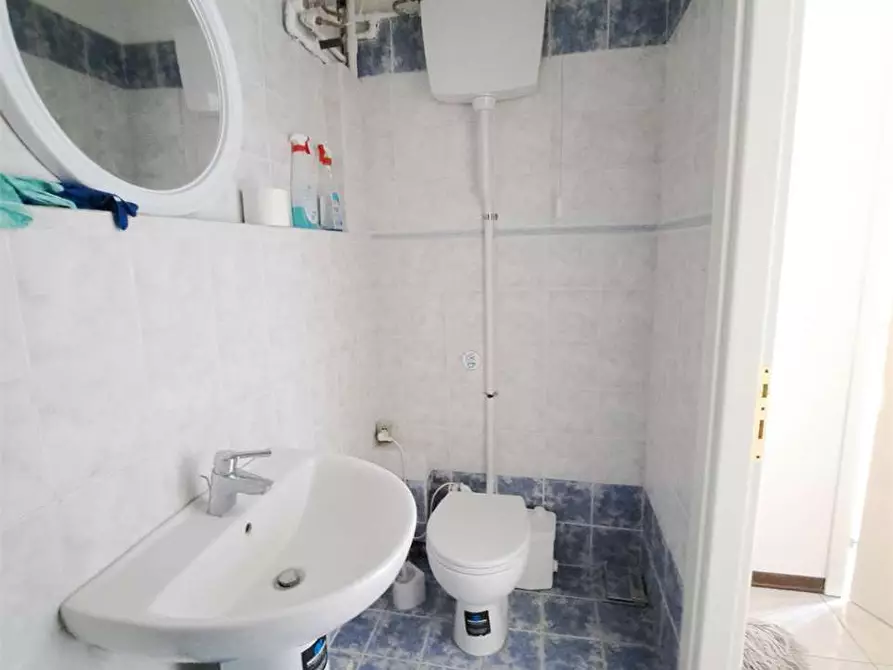 Immagine 15 di Ufficio in affitto  in Via degli Arrotini 2 a Livorno
