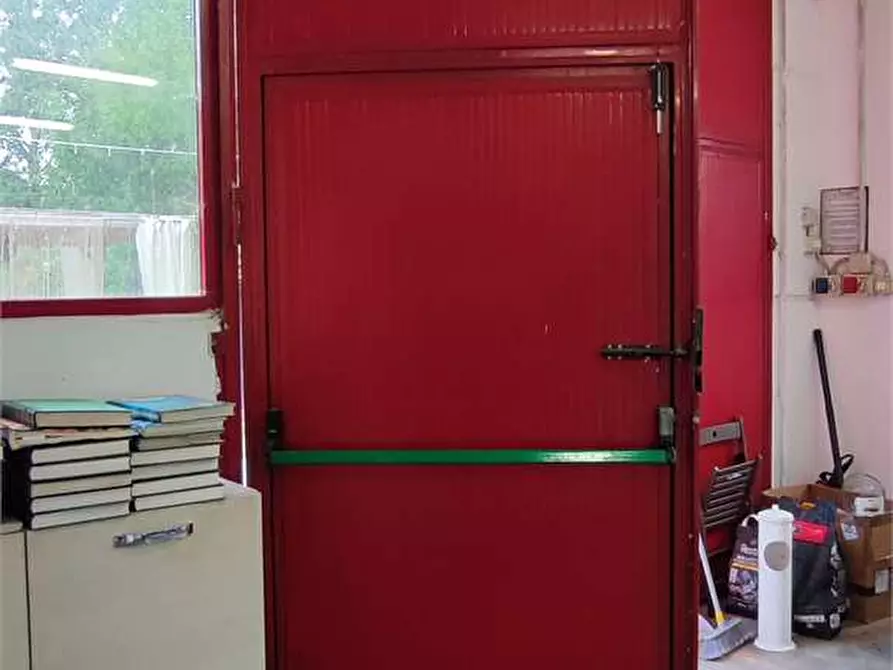 Immagine 24 di Capannone industriale in vendita  in Via Umbria  1 a Collesalvetti