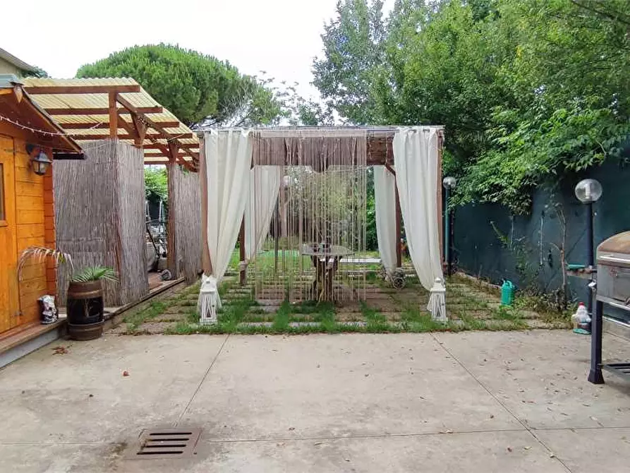 Immagine 25 di Capannone industriale in vendita  in Via Umbria  1 a Collesalvetti