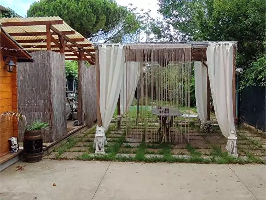 Immagine 26 di Capannone industriale in vendita  in Via Umbria  1 a Collesalvetti