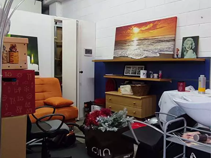 Immagine 35 di Capannone industriale in vendita  in Via Umbria  1 a Collesalvetti