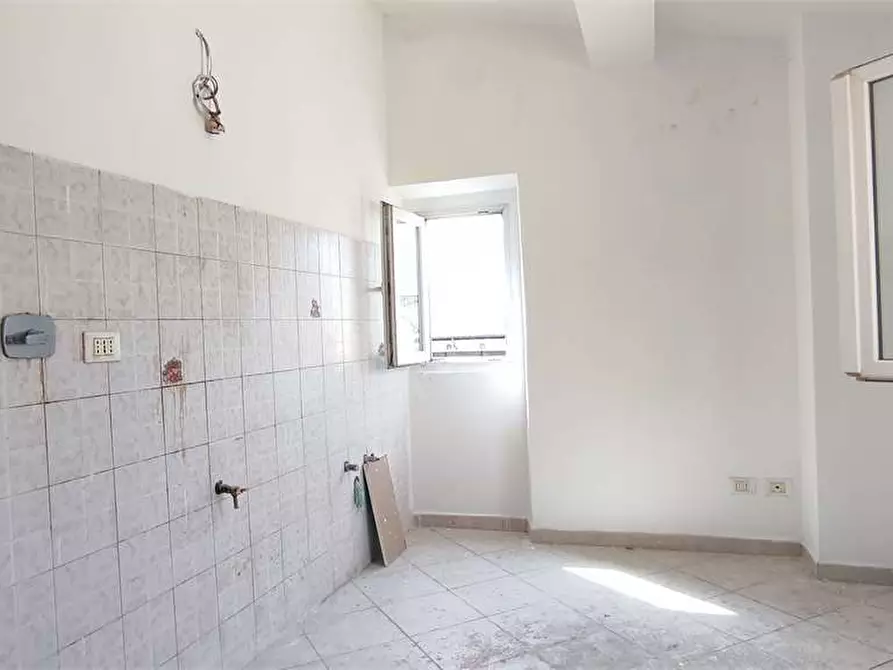 Immagine 8 di Appartamento in vendita  in Via Della Posta 86 a Livorno