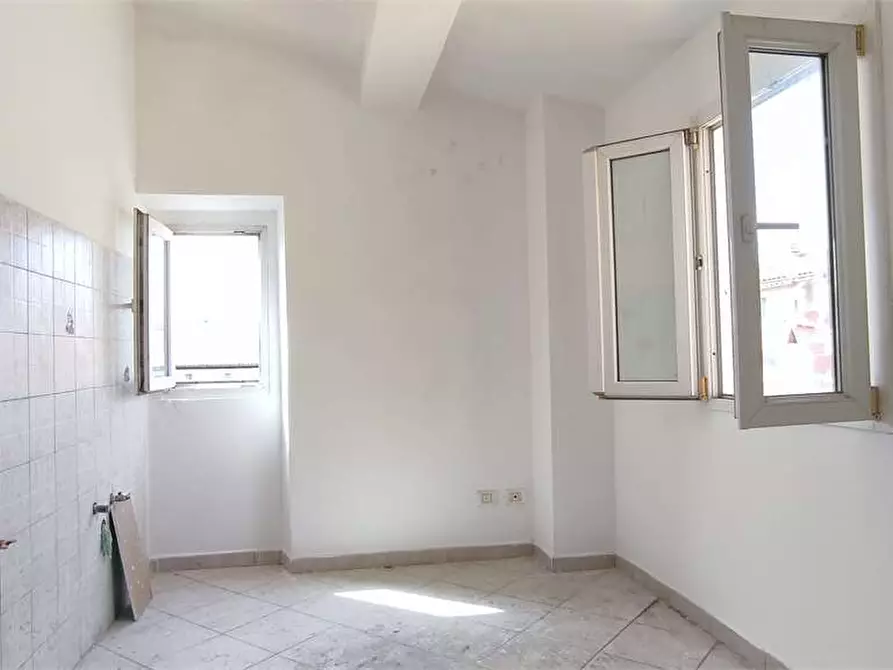 Immagine 9 di Appartamento in vendita  in Via Della Posta 86 a Livorno