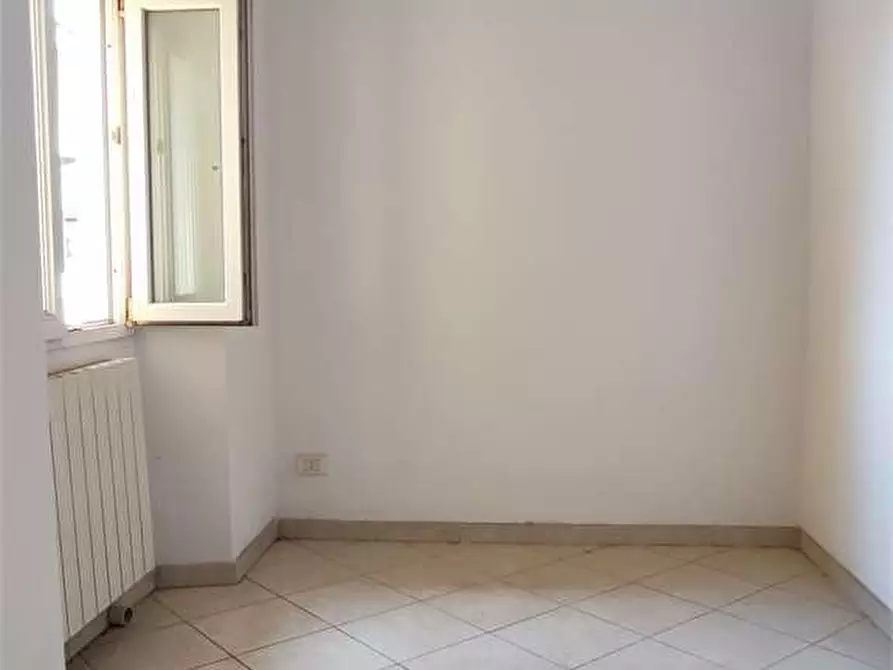 Immagine 12 di Appartamento in vendita  in Via Della Posta 86 a Livorno