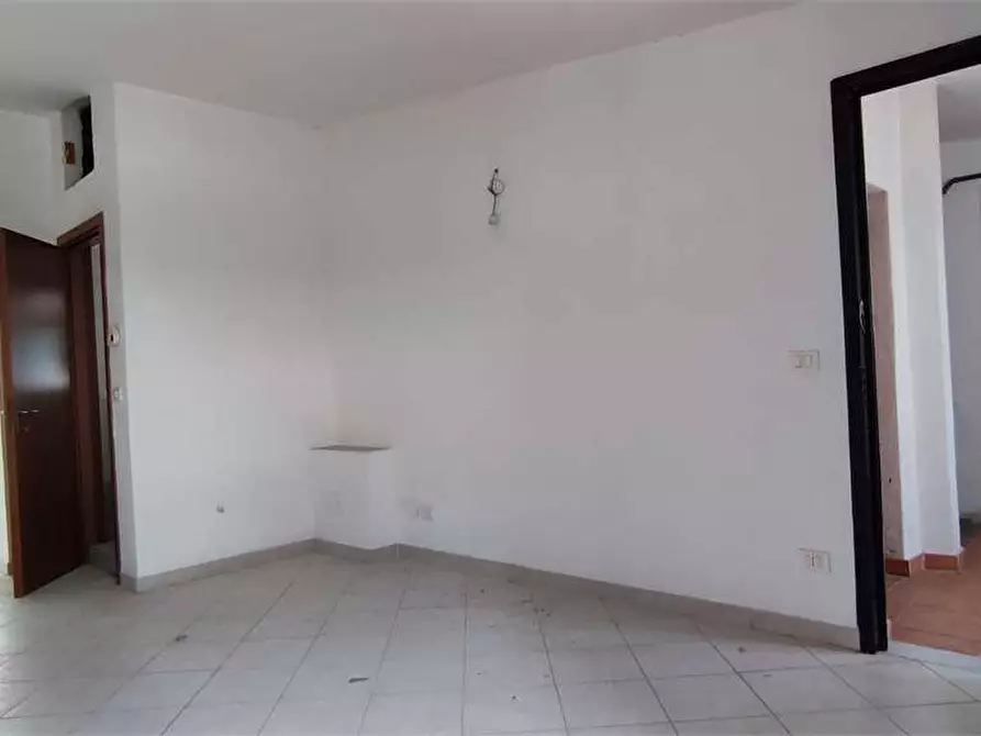 Immagine 4 di Appartamento in vendita  in Via Della Posta 86 a Livorno