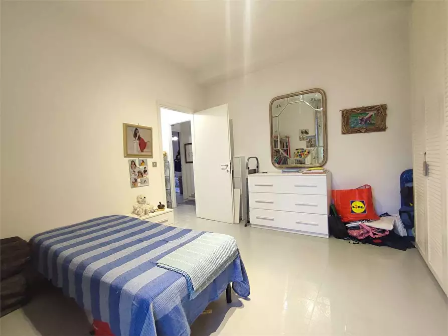Immagine 13 di Appartamento in vendita  in Via Del Riposo 1 a Livorno