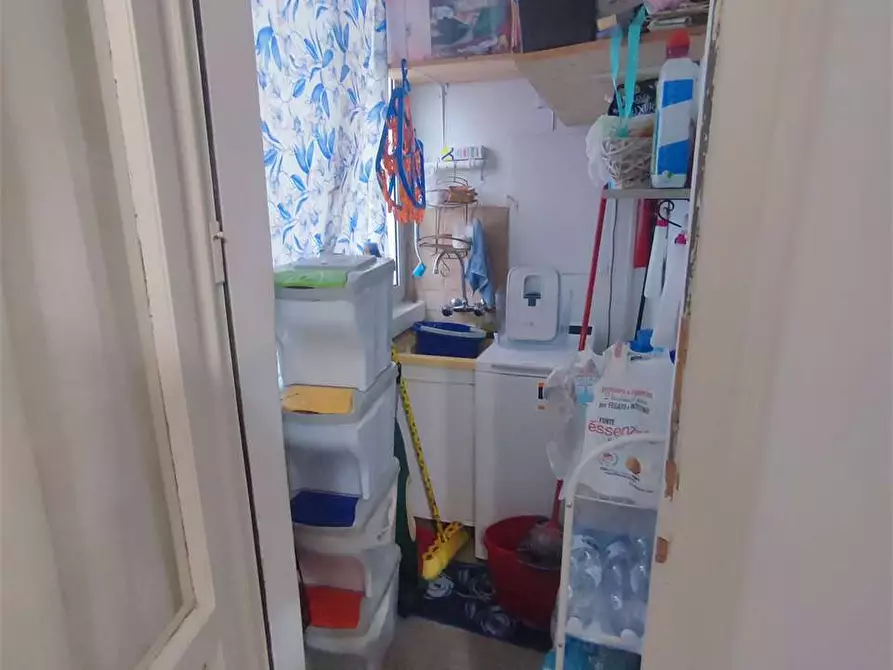 Immagine 31 di Appartamento in vendita  in Via Del Riposo 1 a Livorno