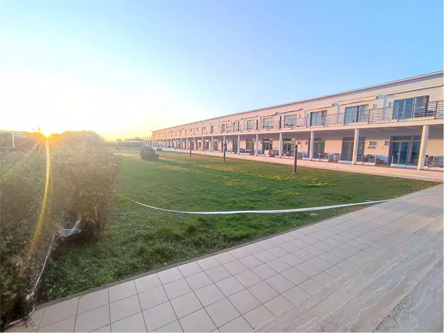 Immagine 13 di Appartamento in vendita  in Viale del Tirreno  86 D a Pisa