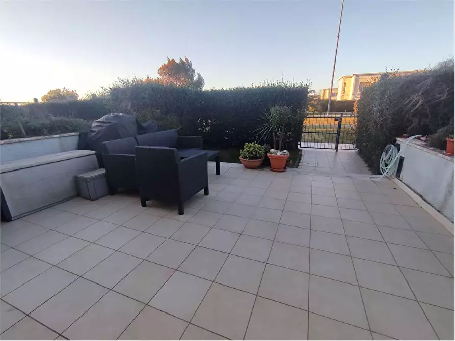 Immagine 4 di Appartamento in vendita  in Viale del Tirreno  86 D a Pisa