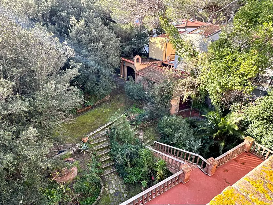 Immagine 3 di Villa in vendita  in Via Livorno  a Rosignano Marittimo
