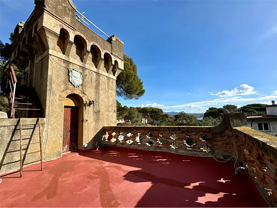 Immagine 4 di Villa in vendita  in Via Livorno  a Rosignano Marittimo