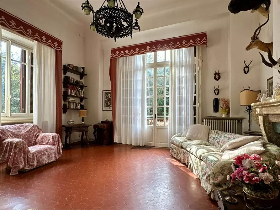 Immagine 5 di Villa in vendita  in Via Livorno  a Rosignano Marittimo