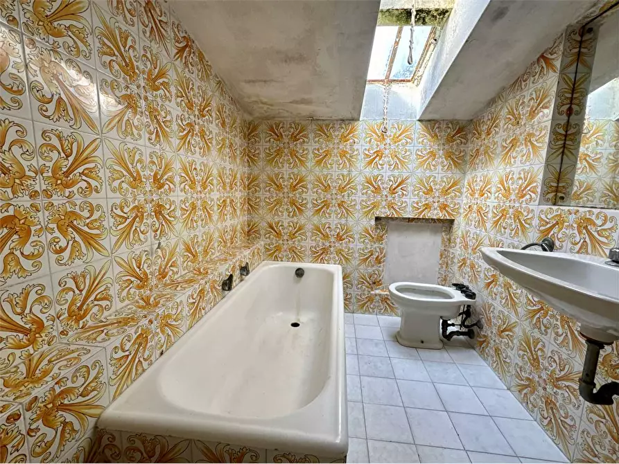 Immagine 14 di Villa in vendita  in Via Livorno  a Rosignano Marittimo