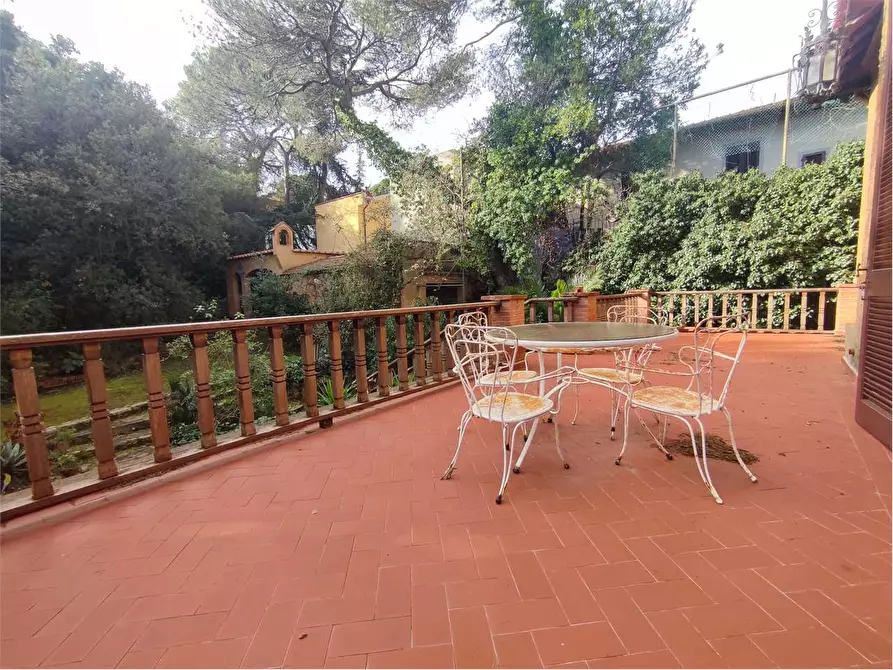 Immagine 43 di Villa in vendita  in Via Livorno  a Rosignano Marittimo